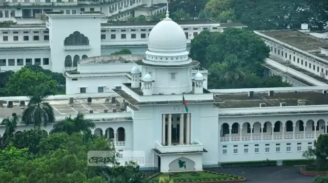 ভ্রাম্যমাণ আদালতে শিশুদের সাজা অবৈধ ঘোষণার রায় স্থগিত